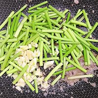 蒜苔炒牛肉的做法图解14