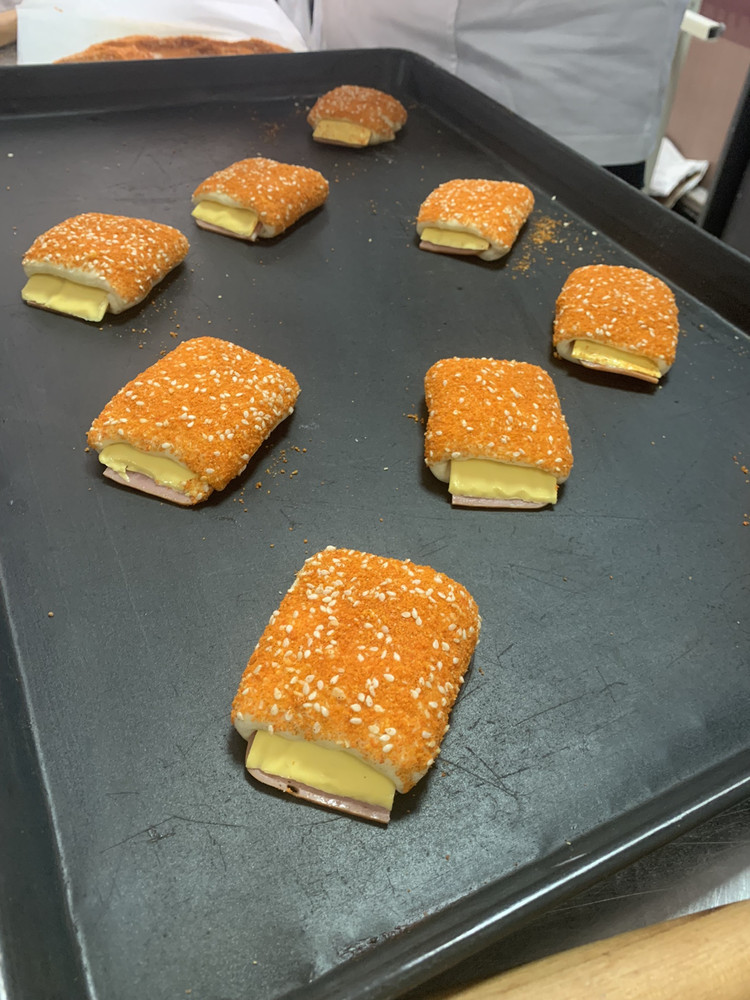 奶酪鸡排面包的做法