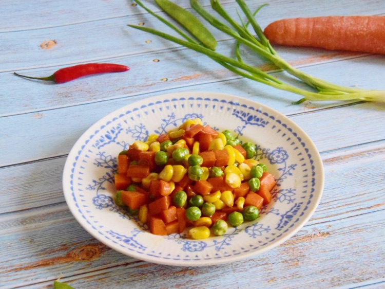 Diced vegetables with oyster sauce