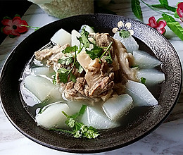 羊骨萝卜汤#盛年锦食·忆年味#的做法