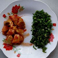 榨菜蛋炒饭——乌江榨菜的做法图解2
