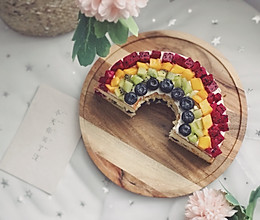 #炎夏消暑就吃「它」#  颜值超高的水果彩虹蛋糕的做法