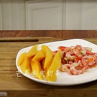#冬日治愈时刻#加拿大北极虾春饼卷的做法图解3