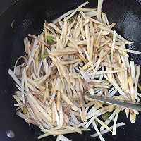 芹菜肉丝土豆丝的做法图解10