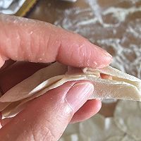 包菜肉馅饺子的做法图解8