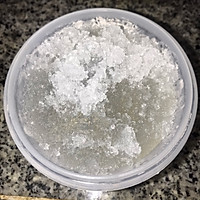 桃胶皂角米炖雪燕的做法图解2