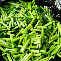 韭苔炒鸡蛋的做法图解6