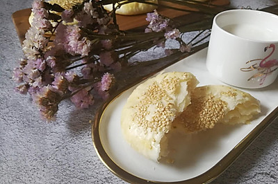 芝麻甜烧饼