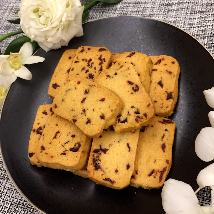 蔓越莓饼干的做法