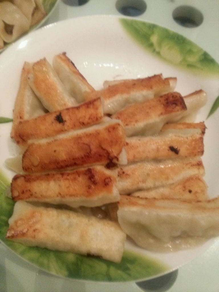 Fried dumplings with leek