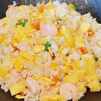 菠萝炒饭的做法图解8