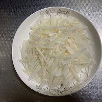 萝卜鸡蛋汤的做法图解2