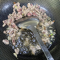 炸酱面、简单又好吃的做法图解5