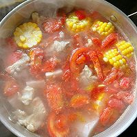 #肉食主义#番茄玉米排骨汤的做法图解7
