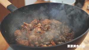 紫苏石螺焖鸡丨美味香气的做法图解10