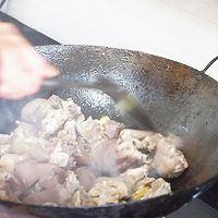 #味达美年味小馆#红烧羊腿，年饭大菜的做法图解3