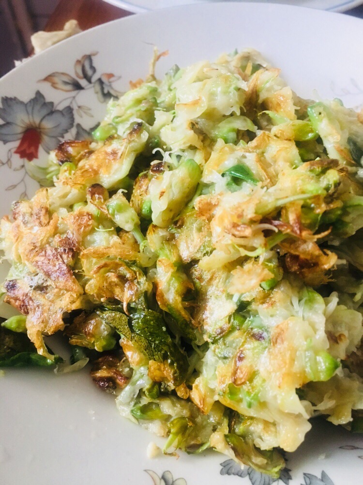 槐花饼的做法