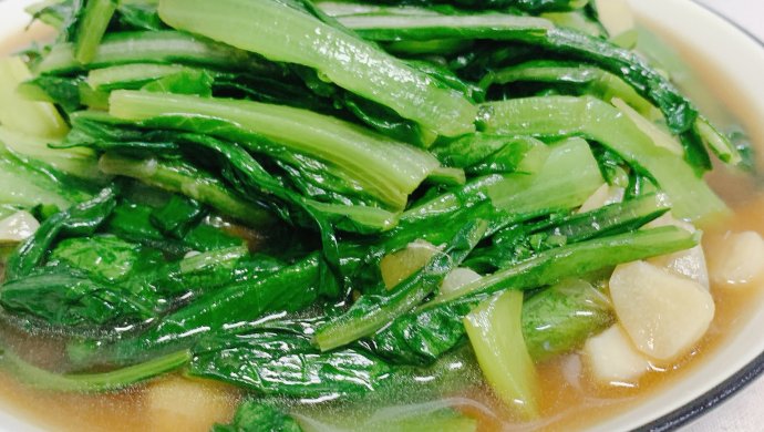 小炒蒜蓉油麦菜