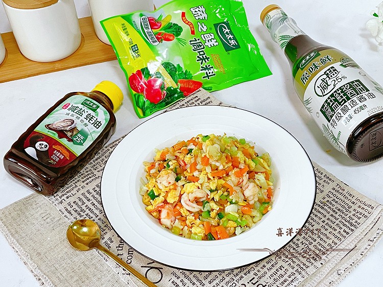 无米虾仁炒饭的做法