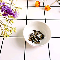 #换着花样吃早餐#春韭三鲜馅饼的做法图解5