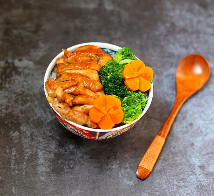 照烧鸡腿饭的做法