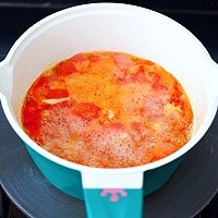 #下饭红烧菜#番茄金针菇肥牛汤的做法图解9