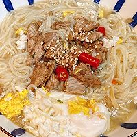 #饕餮美味视觉盛宴#来杯鸡汤面的做法图解4