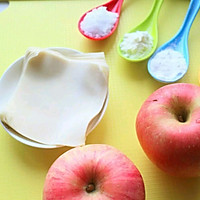 简单又甜蜜的苹果派（馄饨皮版）的做法图解1