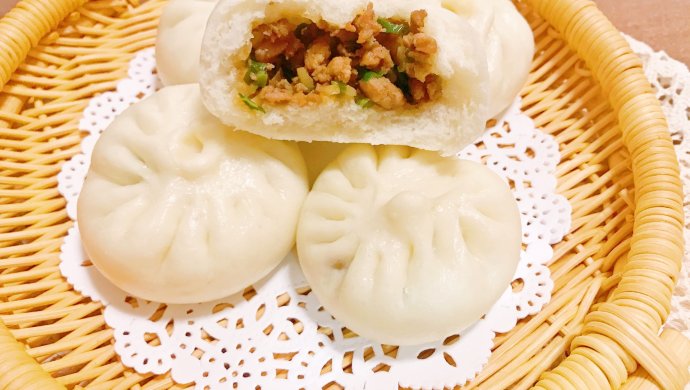 炒肉馅儿韭菜包子