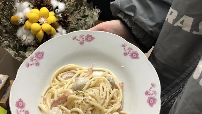 奶香奶油培根蘑菇意面