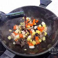 红酒炖牛肉的做法图解7