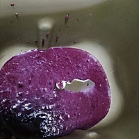 紫薯芝麻花卷的做法图解1