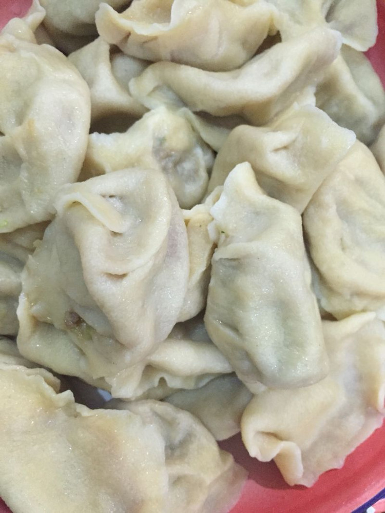 羊肉茴香饺子的做法