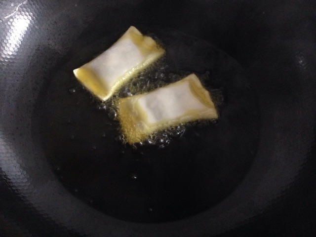 菜肉黄金盒的做法图解6