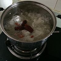 冰糖银耳红枣汤的做法图解6