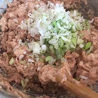 0失败的韭菜肉包子的做法图解5