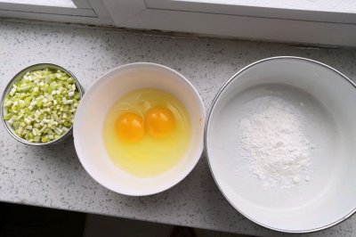 蒜苗鸡蛋汤