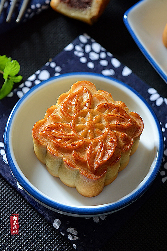 广式红豆沙月饼