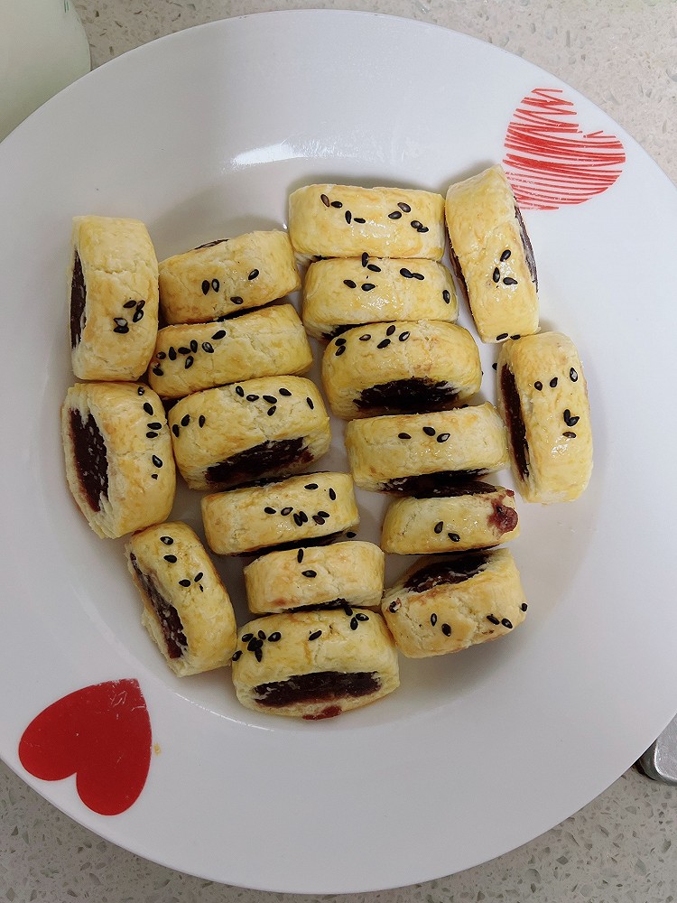 豆沙一口酥的做法