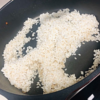 生炒糯米饭—不用先煮就能吃上炒饭！的做法图解8