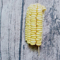 牙签玉米的做法图解2