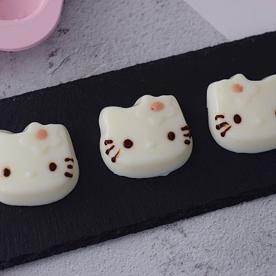 牛奶布丁
