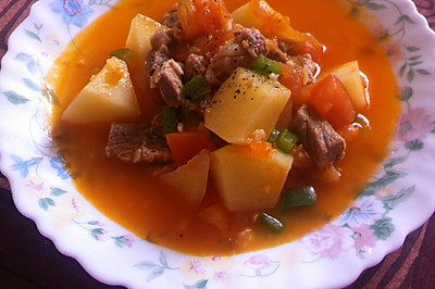土豆牛腩煲