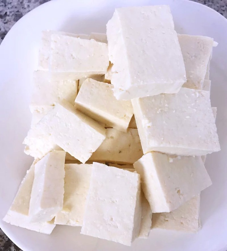 老板鱼炖豆腐的做法图解4