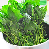 凉拌菠菜粉丝的做法图解1