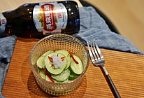 燕京U8啤酒渍黄瓜的做法
