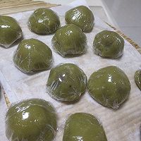 红豆紫薯蛋黄肉松青团的做法图解5