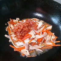 千张炒秀珍菇#酱香鲜#的做法图解4