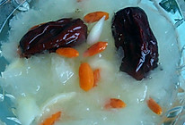 银耳百合红枣枸杞粥的做法