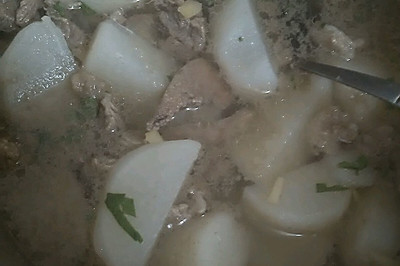 牛杂萝卜汤